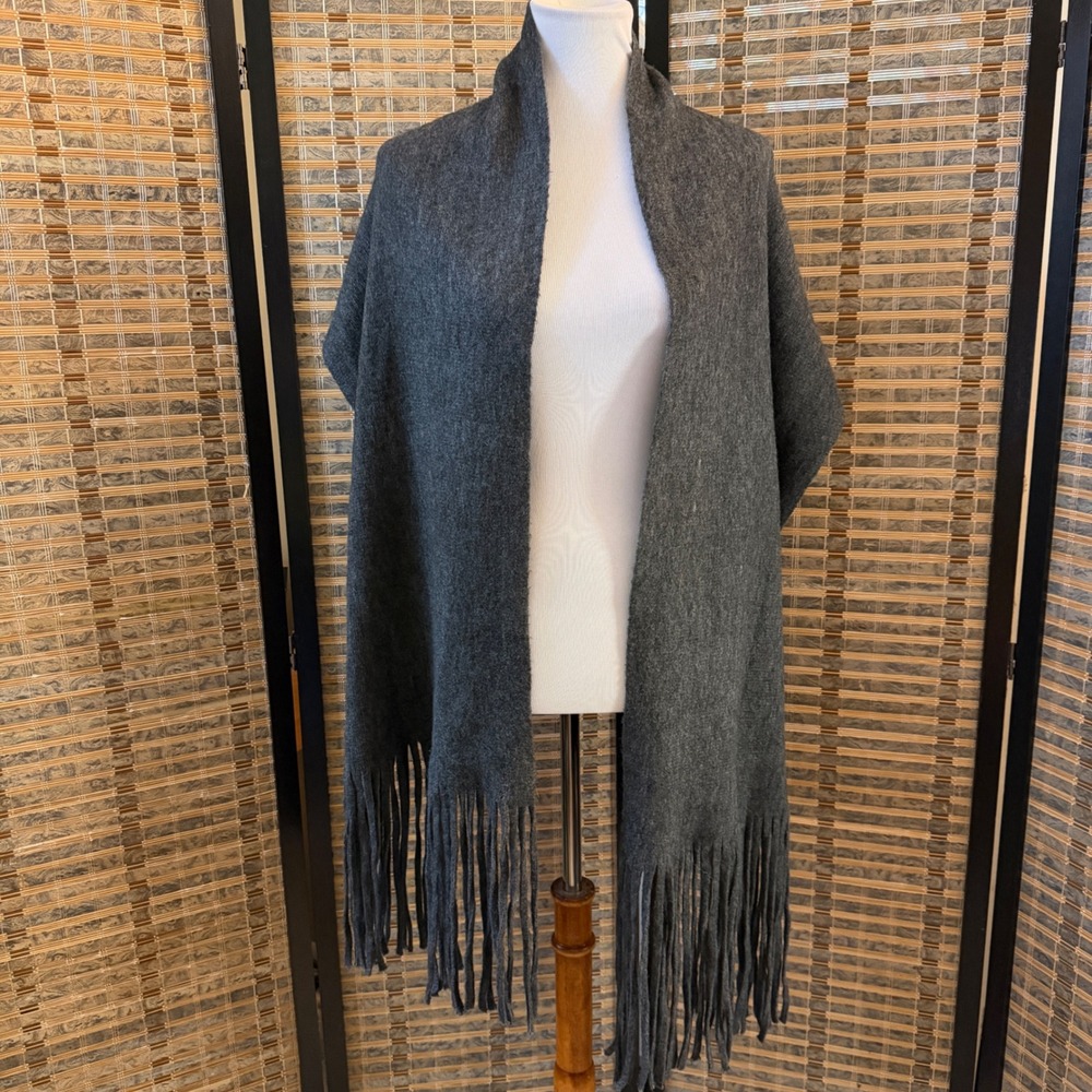 Lucky Brand Fringe Wrap Scarf Womens OS Gray Knit Oversized Shawl Boho Cozy
